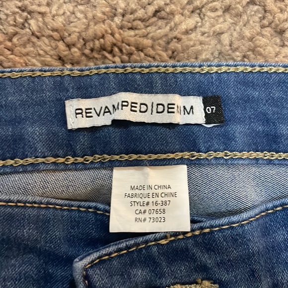 👖 Skinny Jeans 👖 - Picture 2 of 4